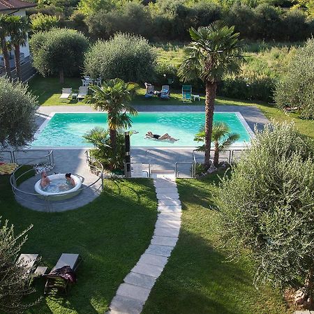 Park Hotel Eden Torbole Sul Garda ภายนอก รูปภาพ
