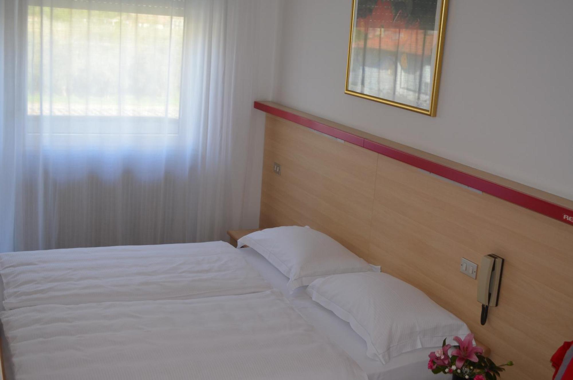 Park Hotel Eden Torbole Sul Garda ห้อง รูปภาพ