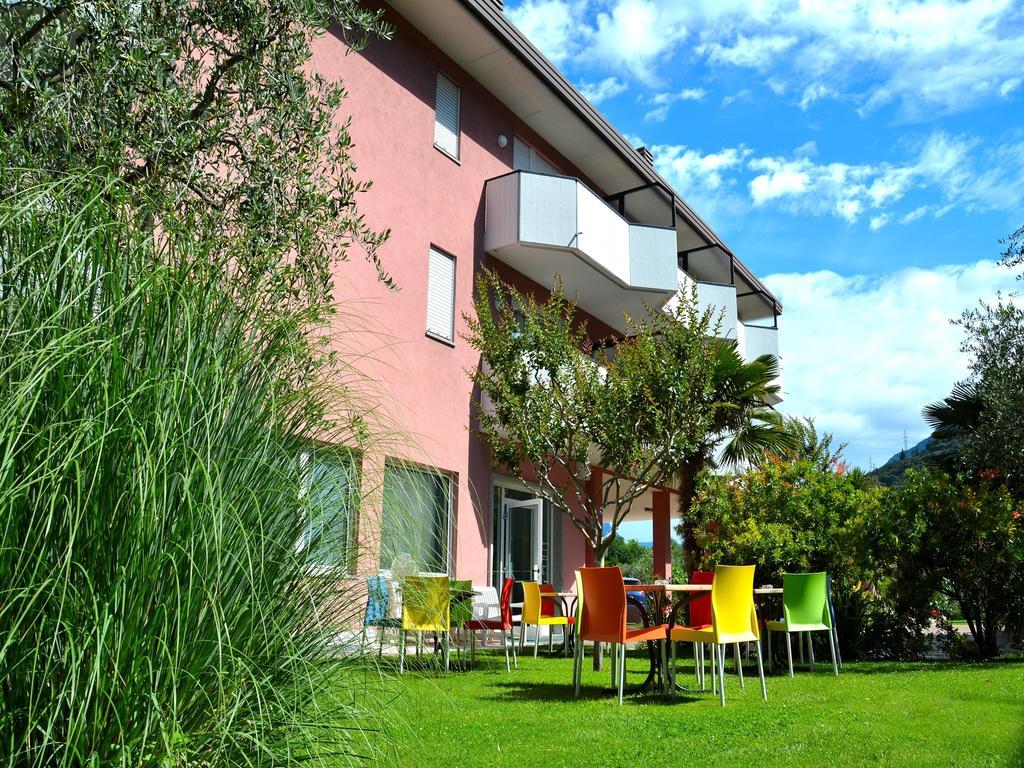 Park Hotel Eden Torbole Sul Garda ภายนอก รูปภาพ
